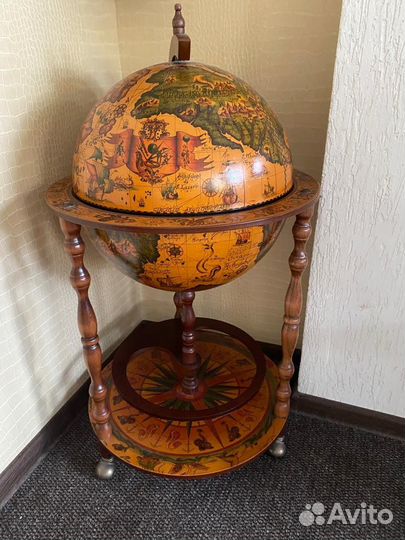Глобус-бар напольный