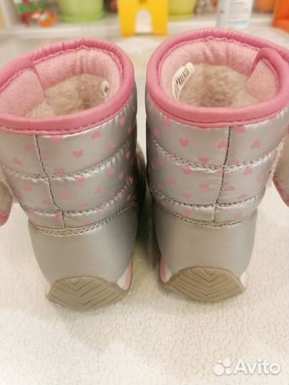 Сапожки для девочки 23р