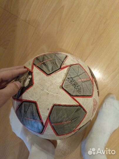Футбольный мяч adidas лига чемпионов 2021 финал