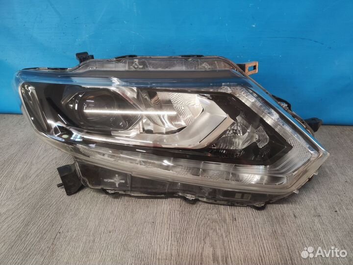 Фара правая Nissan X-Trail 3 Т32 2014