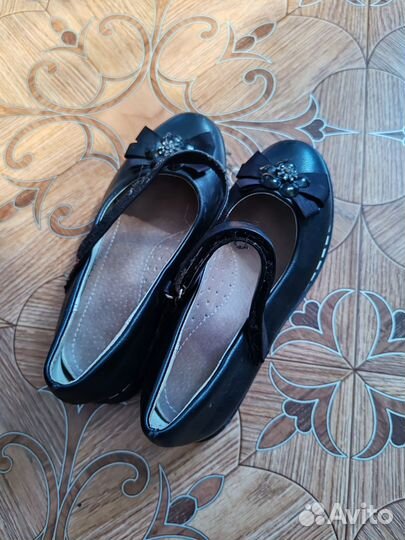 Школьная форма на первоклассницу