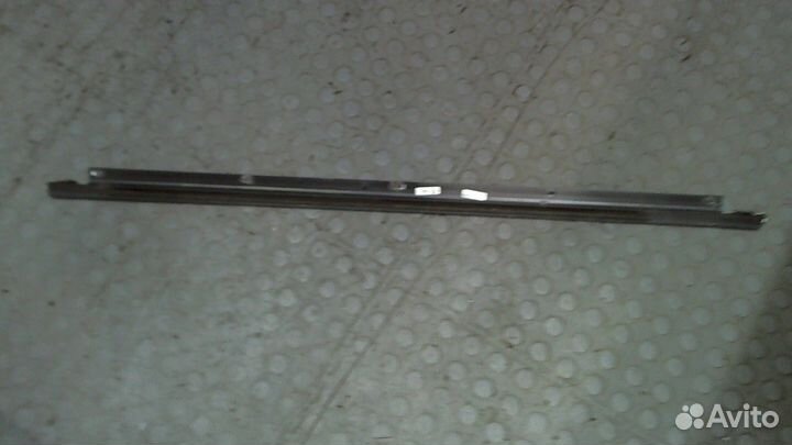 Молдинг стекла Audi A6 (C6) Allroad, 2006