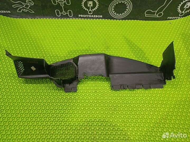 Дефлектор радиатора Renault Arkana 2021