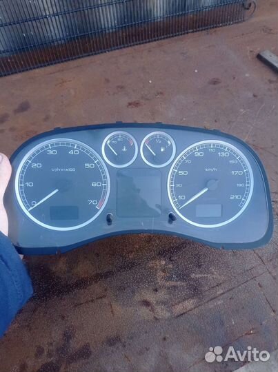 Панель приборов пежо 307