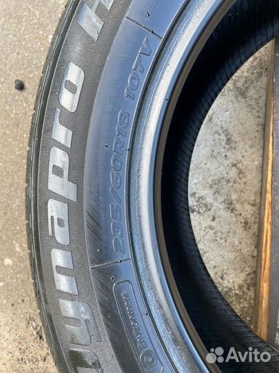 Hankook Dynapro HP2 RA33 235/60 R18 107V