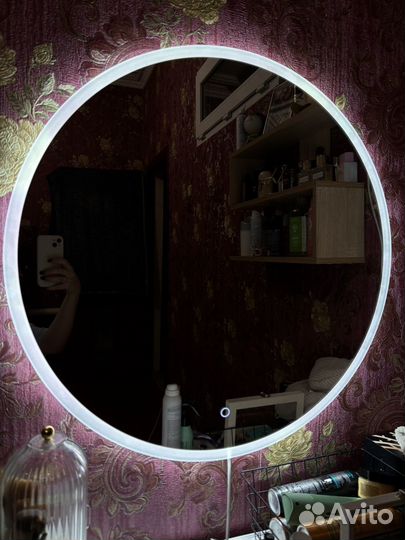 Зеркало с подсветкой 70см