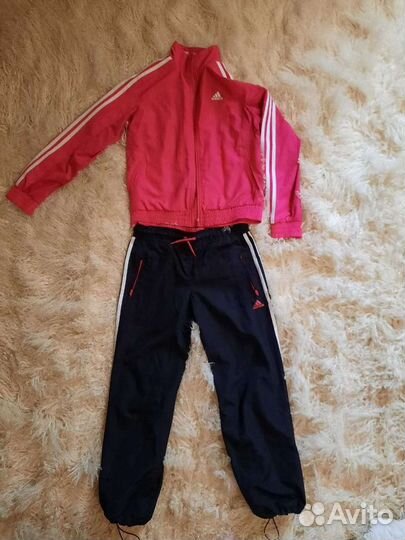 Костюм спортивный