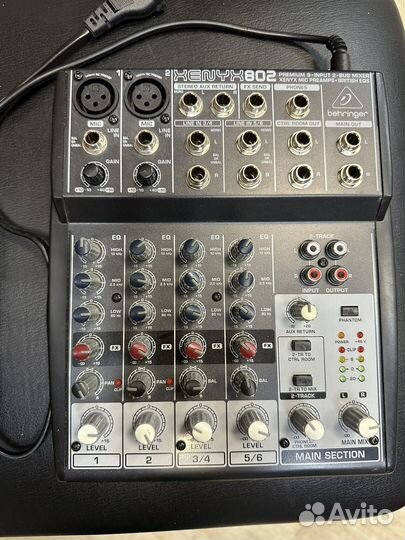 Микшерный пульт behringer xenyx 802