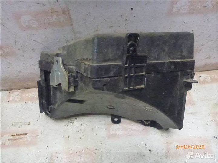 Корпус блока предохранителей Subaru Forester SH