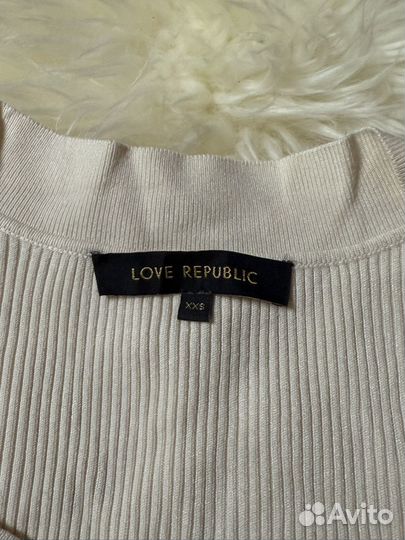 Лонгслив love republic