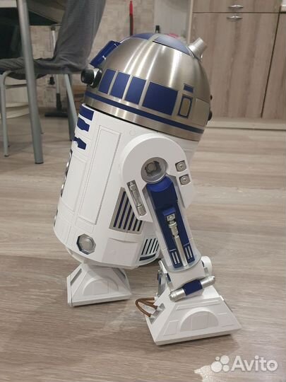 Дроид R2-D2