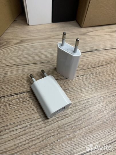 Зарядка для iPhone