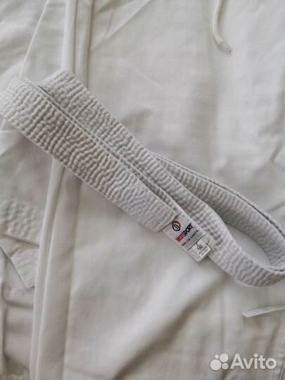 Новое кимоно для каратэ bestsport 140