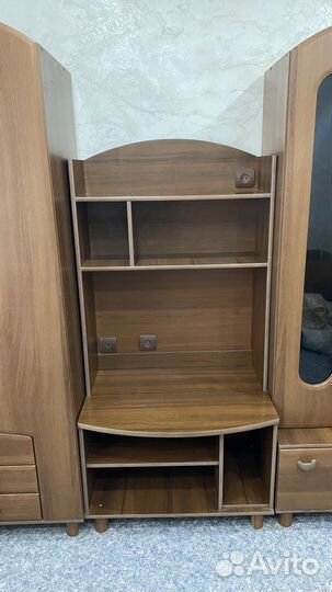 Стенка модульная в гостиную