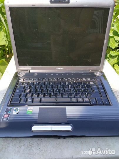 Ноутбук toshiba satellite
