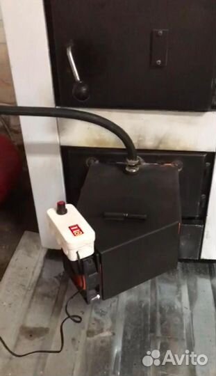 Горелка на отработке отработанно масле.Крымск