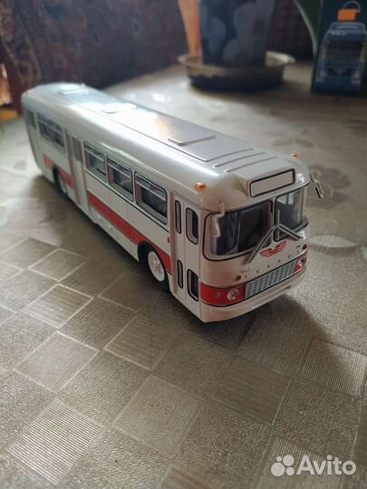 Модель автобуса икарус