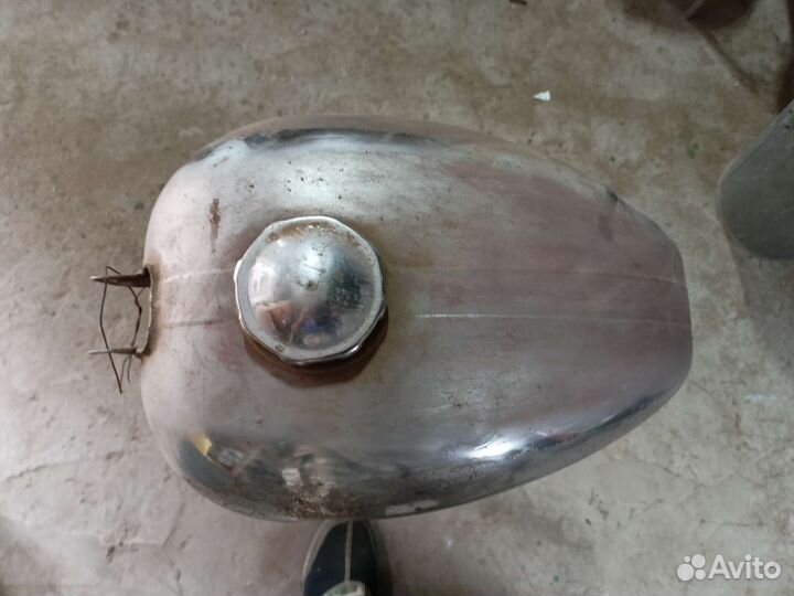 Седушка и бензобак от мотоцикла ява 350 старушка