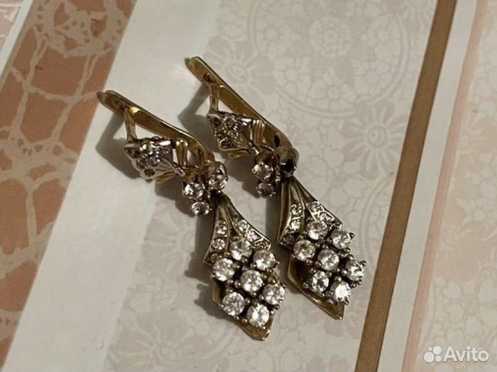 Золотые серьги