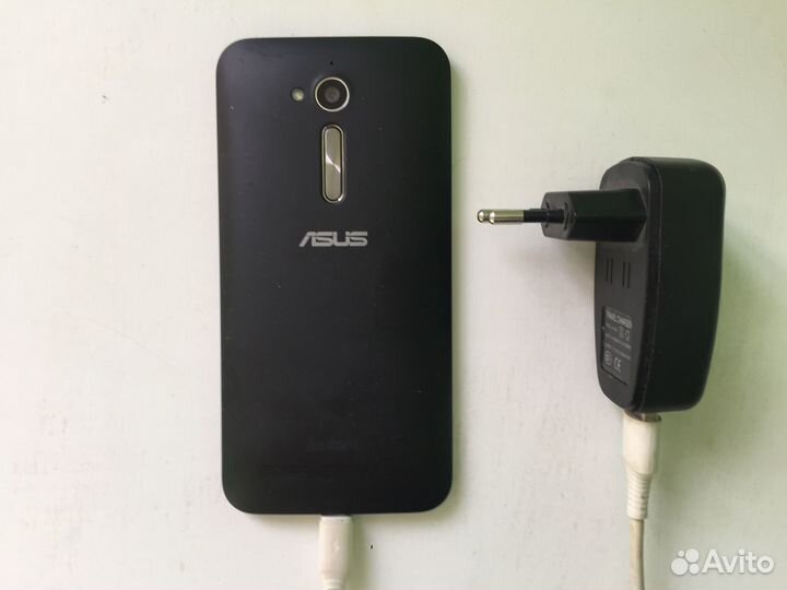 ASUS ZenFone Go ZB450KL, 8 ГБ