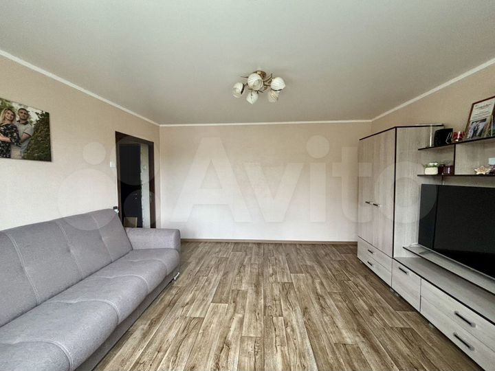 2-к. квартира, 52,7 м², 4/9 эт.