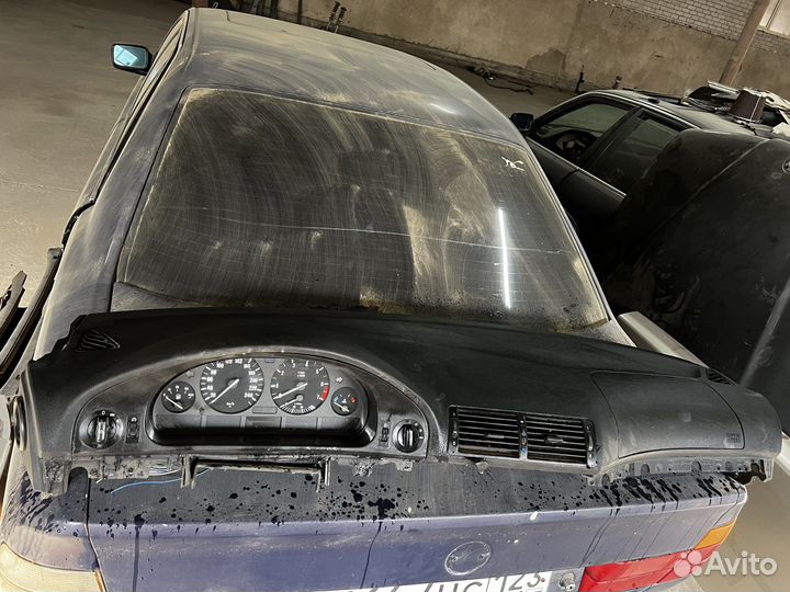 Панель торпеда bmw e39