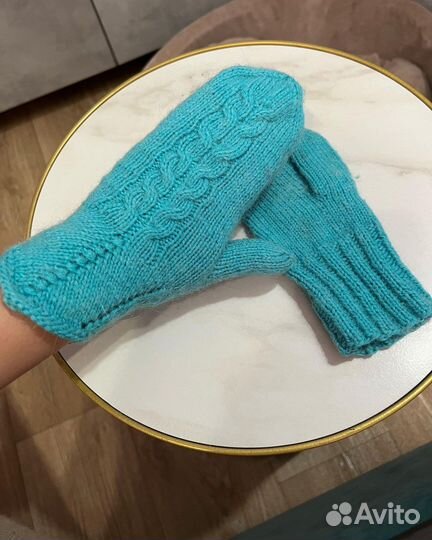 Вязанные варежки