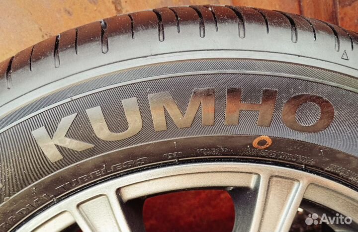 Kumho Ecowing ES31 205/55 R16