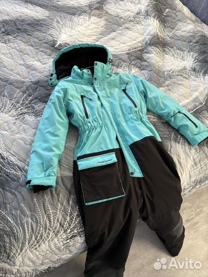Зимний комбинезон для девочки