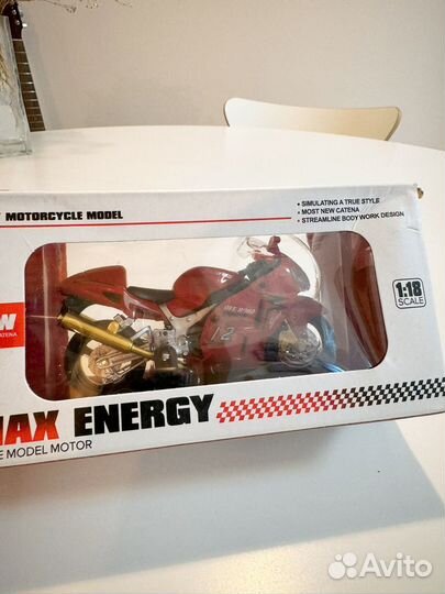 Игрушка Модель коллекционная Мотоцикл welly 1:18