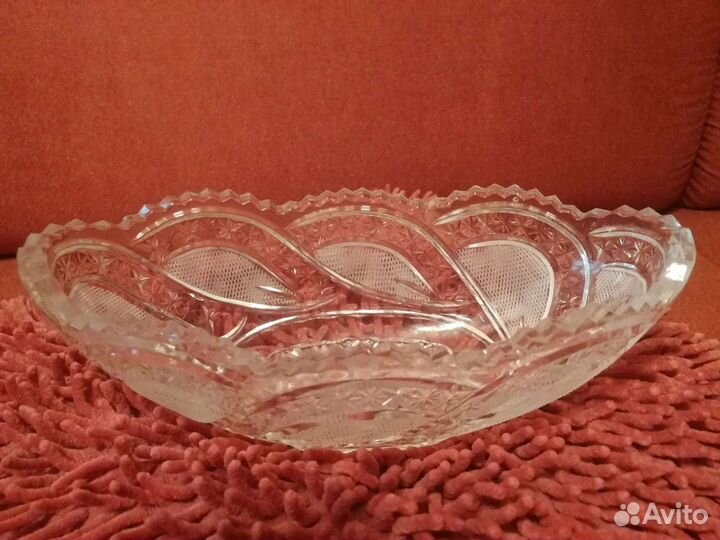 Хрустальная салатница