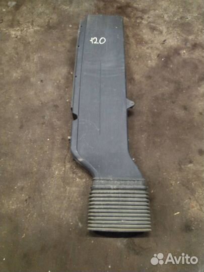 Воздухозаборник MAN TGX 2008 81082010517