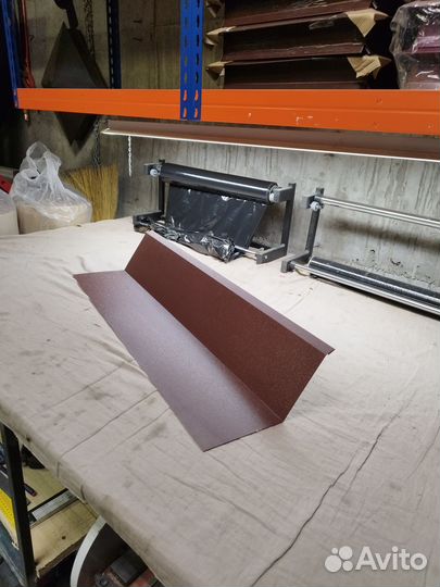 Планка примыкания верхняя 2000 см