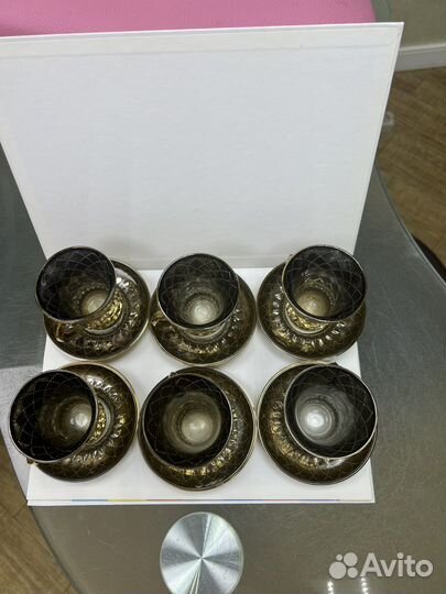 Чайные чашечки с блюдцами армуды