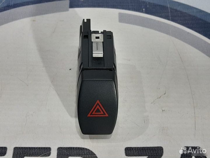 Кнопка аварийная Bmw X3 F25 N20B20A 2015
