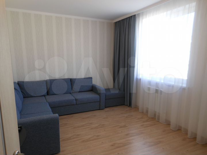 2-к. квартира, 72 м², 8/9 эт.