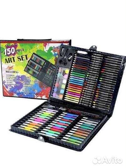 Набор для рисования в чемоданчике новый