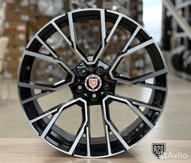 Диск литой Replica 809M Style R21, 5*112 j9.5 ET37