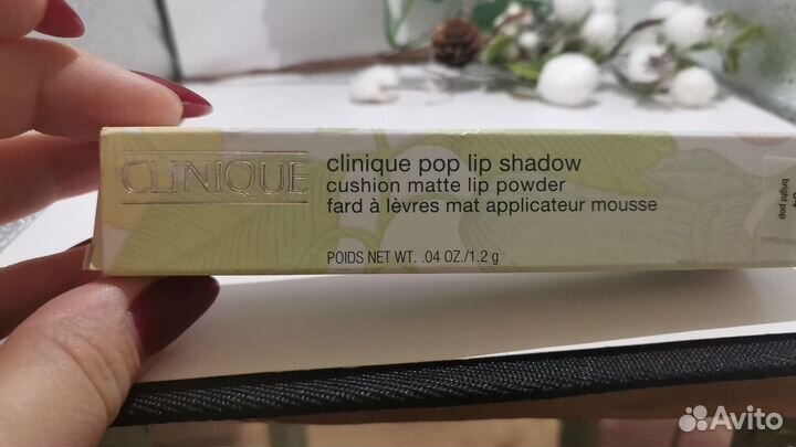 Помада Clinique pop lip shadow cushion matte lip