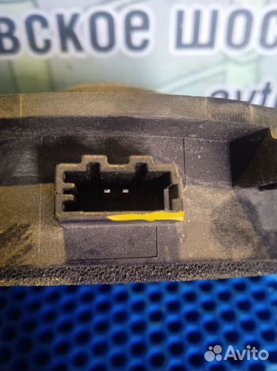 Динамик штатный Kia Rio 4