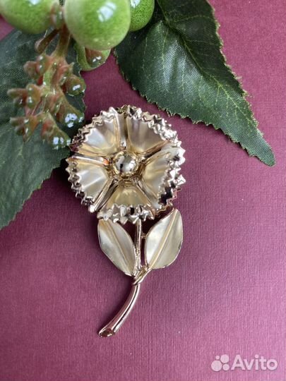 Винтажная брошь США