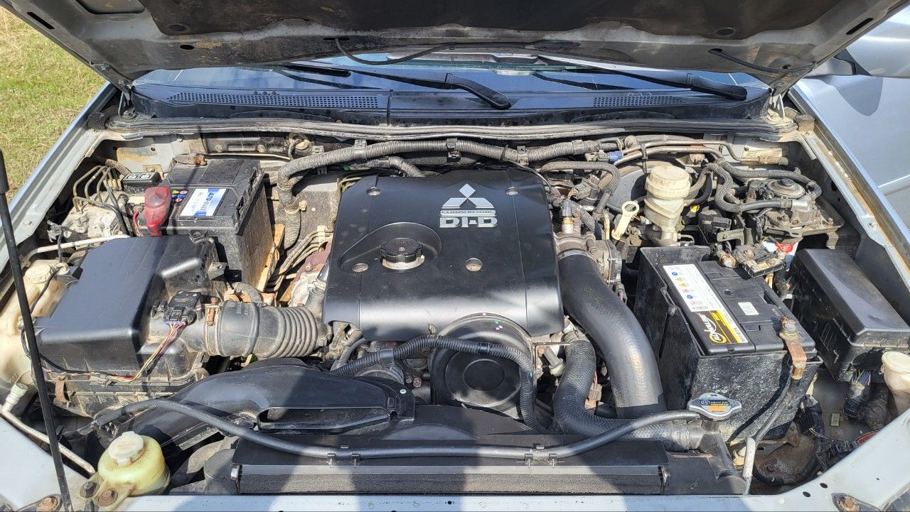 Mitsubishi Pajero Sport: фото владельца