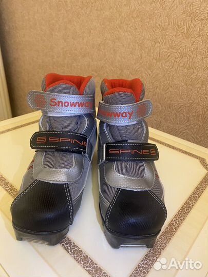 Лыжные ботинки Spine размер 33-34 Система NNN