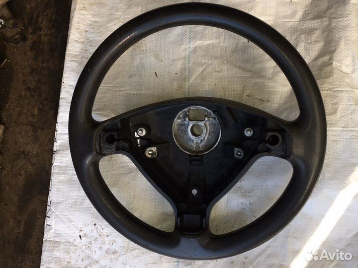 Рулевое колесо Opel Agila A