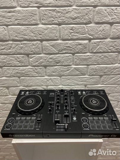 Dj контролер Pioneer DDJ - 400
