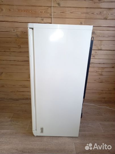 Холодильник Stinol