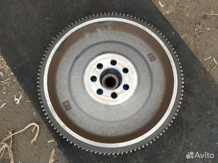 Маховик Мицубиси ланцер 10 1.8 л