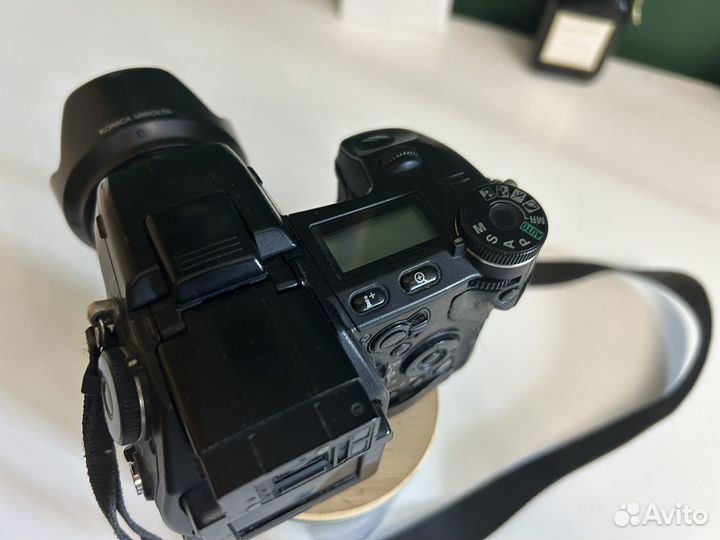 Цифровой фотоаппарат Konica Minolta Dimage A2