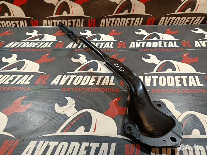 Распорка передней стойки Ford Focus 2