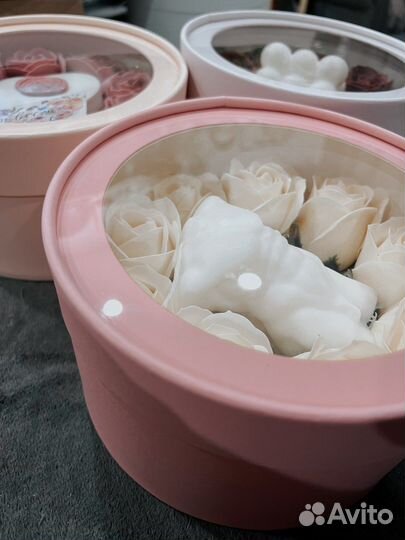 Набор со свечей и мыльными розами